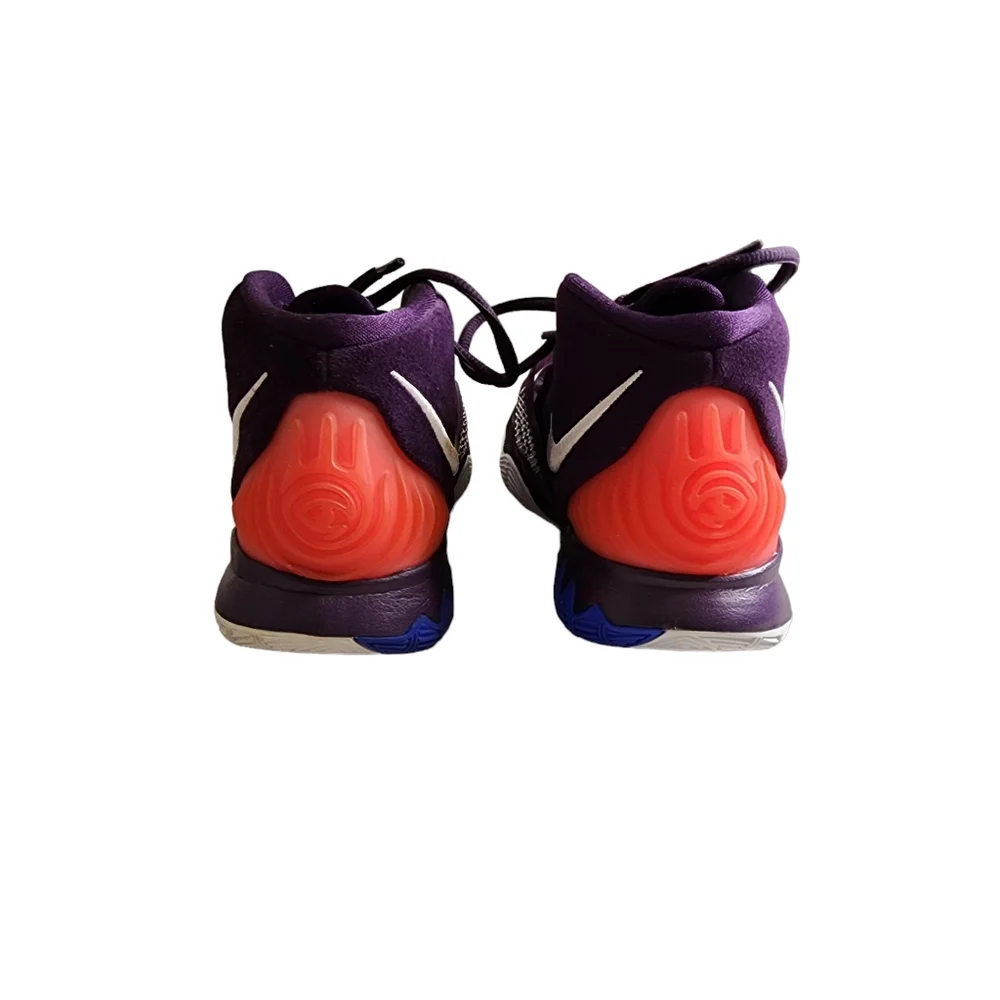 New‎ in Box - Nike Kyrie 6 (GS) - Size 4 Youth - Basketball Sneakers